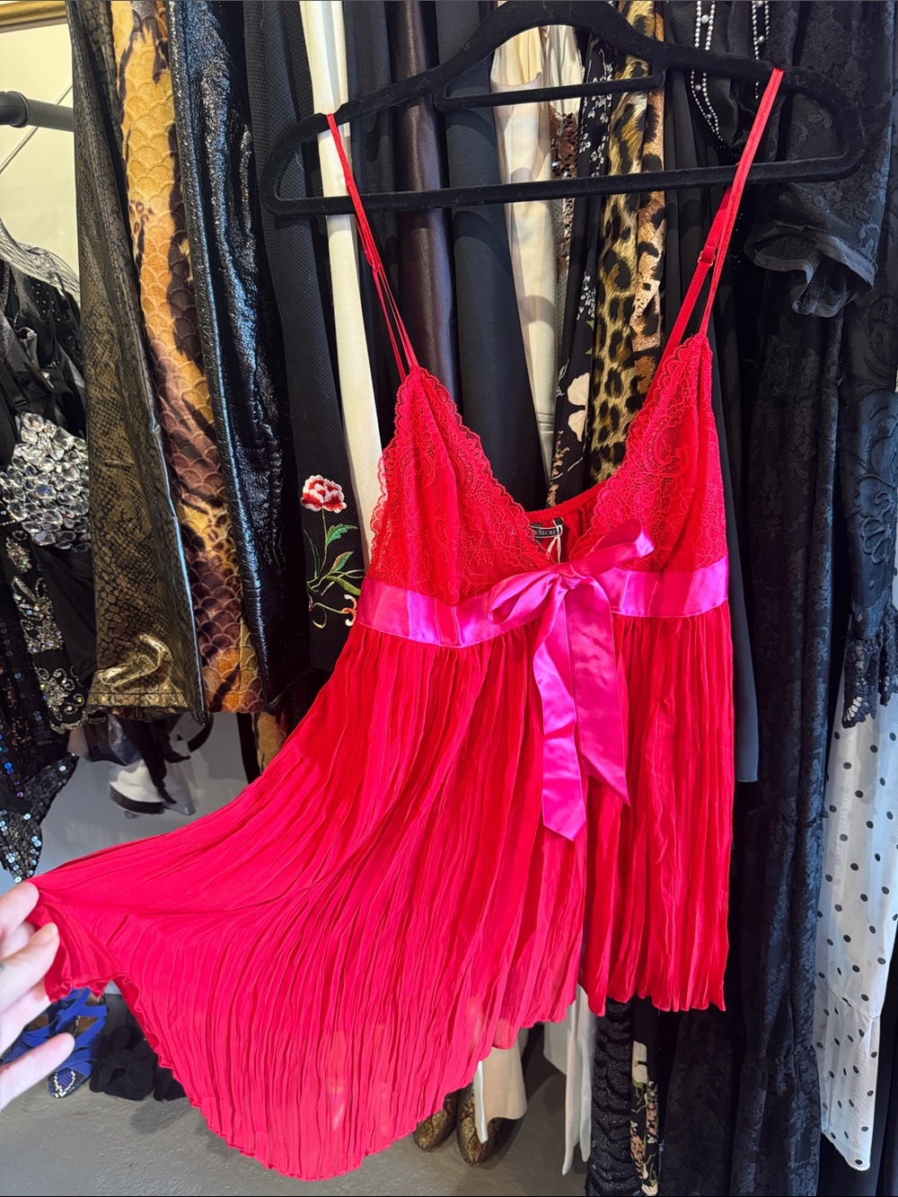 Victoria’s Secret Red Lace & Satin Bow Chemise